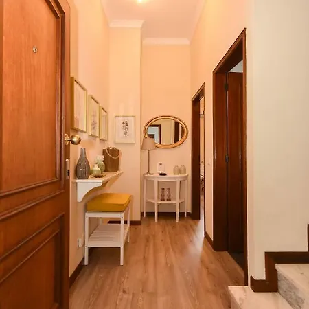 Azulejos Duplex - Downtown *