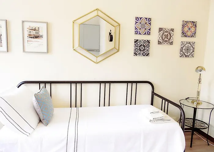 Azulejos Duplex - Downtown *