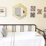 Azulejos Duplex - Downtown *