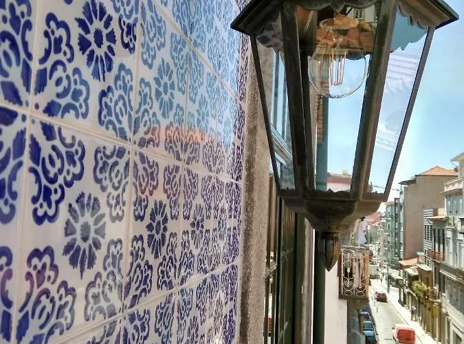 Azulejos Duplex - Downtown *