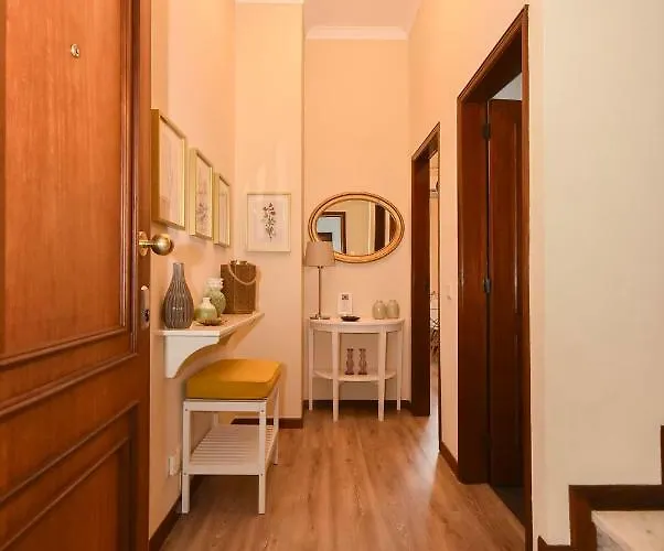 Azulejos Duplex - Downtown *