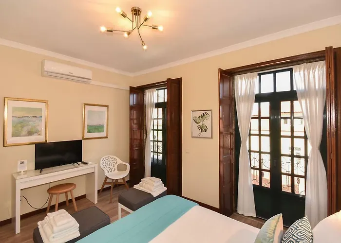 Azulejos Duplex - Downtown Apartament *